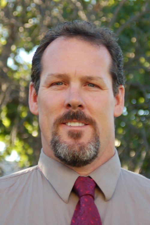 Mark Ginther as Fred