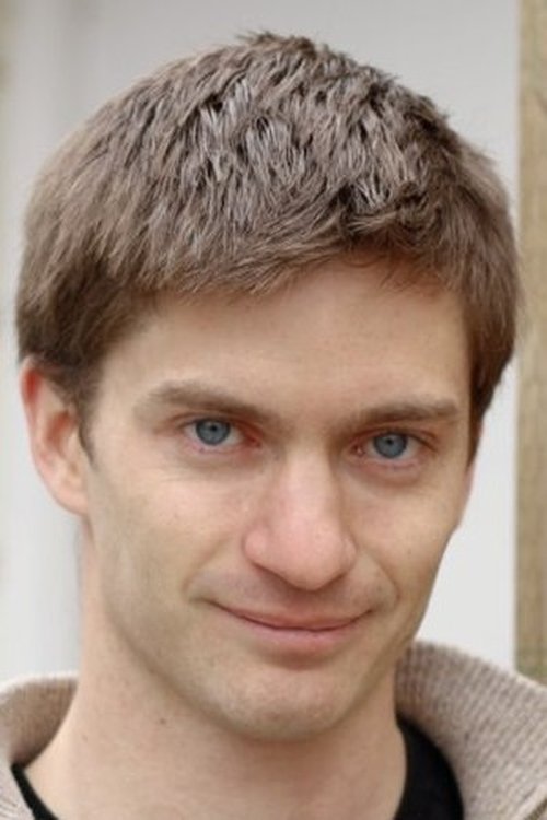 Jeffrey Olynek as Archer