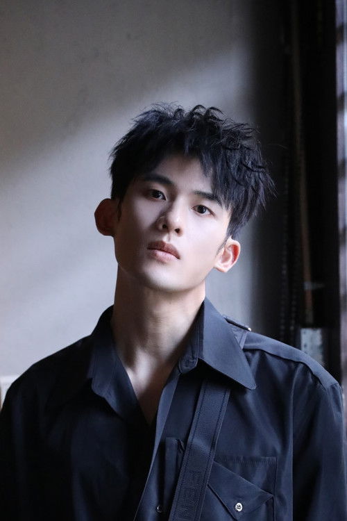 Huang Huaiting as Zhong Ziye