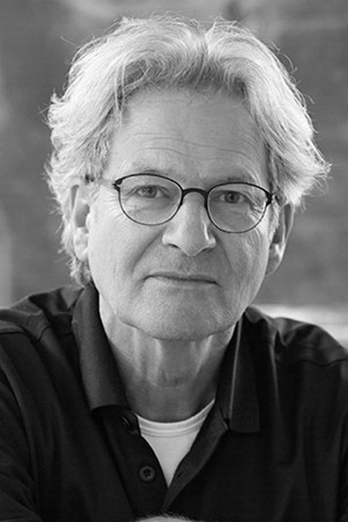 Volker Risch as Hans Sperling