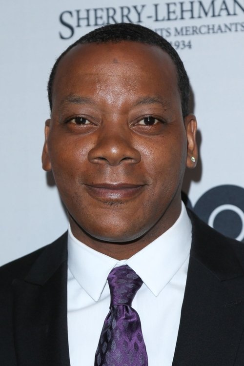 Erik LaRay Harvey as Young Rom