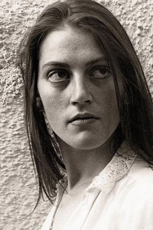 Cotchie D'Arcy as Vicky