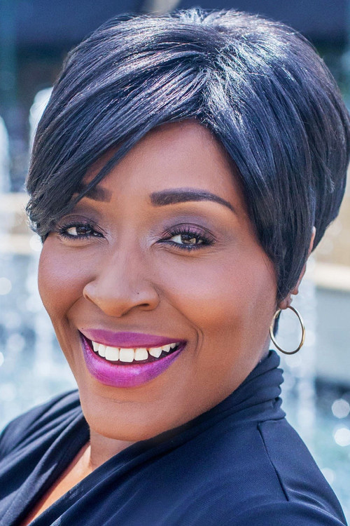 Monanik 'Moe' Dugar as Wanda