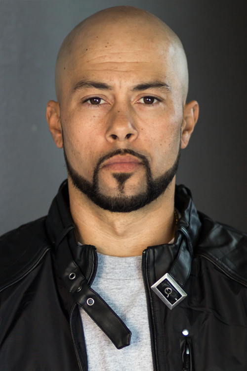 Gregory Gordon as Antonio