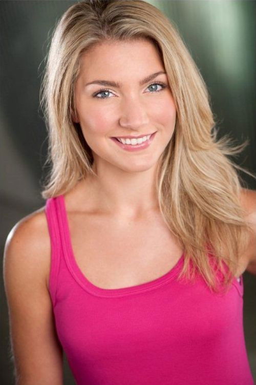 Haley Busch as Hannah