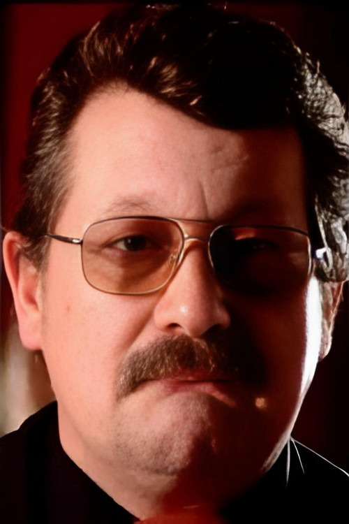 Richard Bigotini as 'Petit rond'