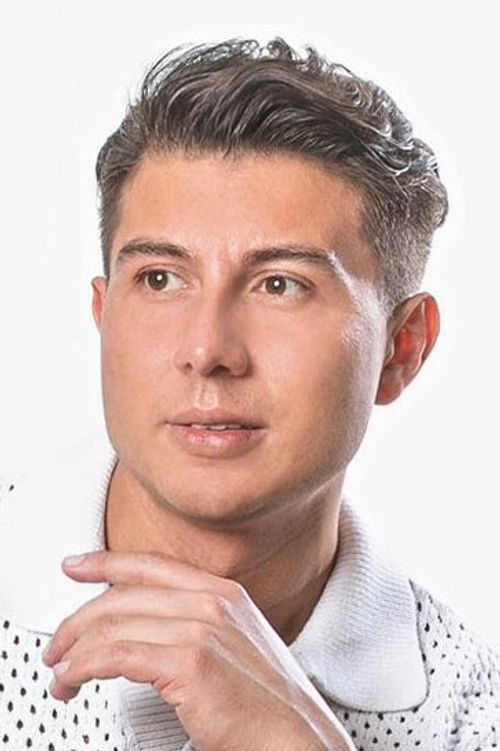 Andy Ruiz as Andy Ruiz