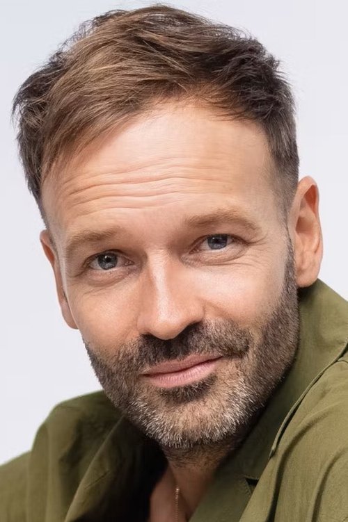 Andreas Tobias as Thomas Gschnitzer