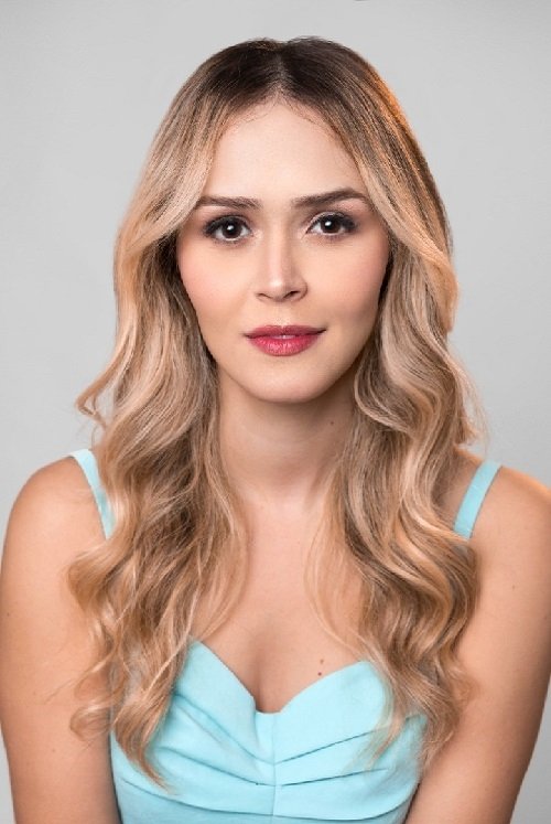 Lhays Macedo as Maya/ Harrier