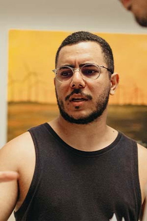 Igor Bezerra as Paulo