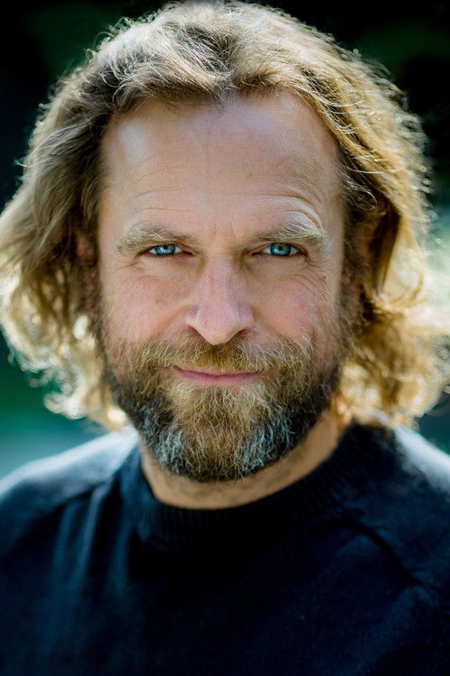 David Brooks as Professor Greenbloom (voice)