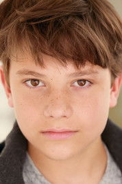 TJ Zecchino as Shaun