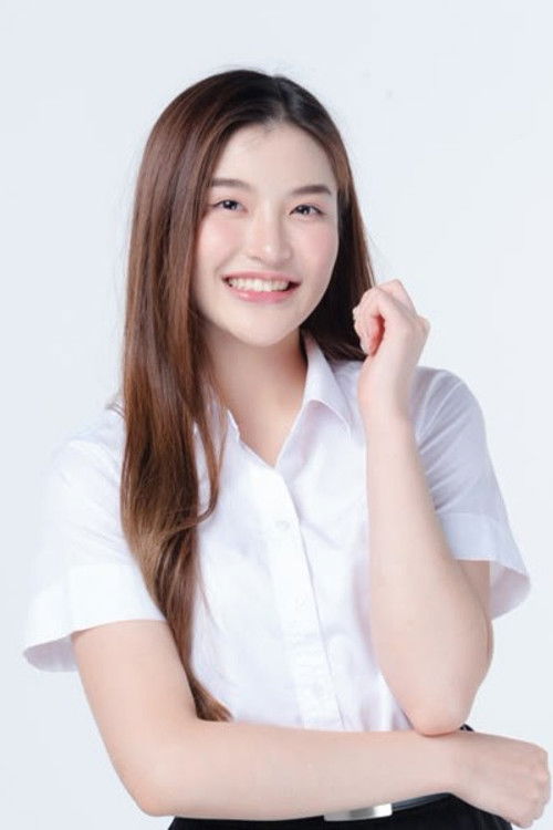 Bua Buachumpoo Homdork as Grazia