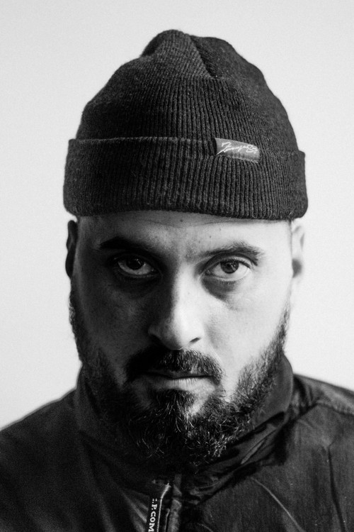 Gorik Van Oudheusden as Thierry