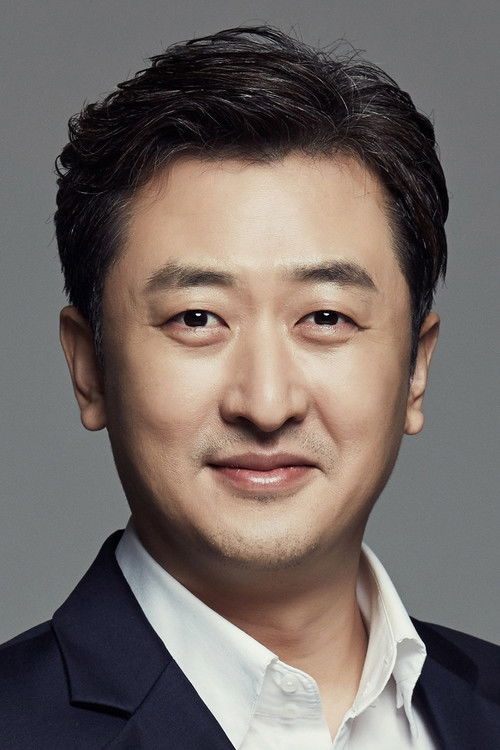 Lee Jong-mun as Prosecutor