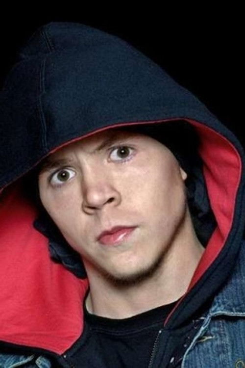 Mikkâl Morottaja as Amoc