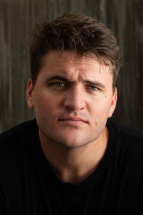 Altus Vernooy as Joel