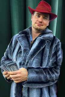 David Norman Lewis as Kobe Lebron