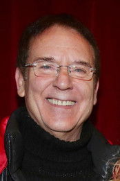 Giorgos Konstantis as Θόδωρος Πορτοκάλης