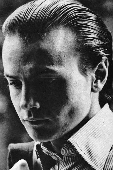 Roberto Cenci as Marco