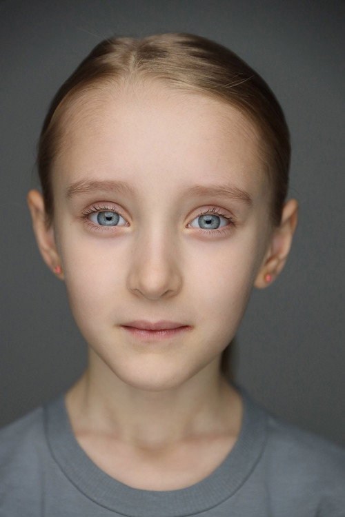 Анастасия Анискина as 