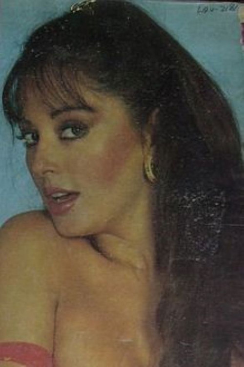 Susana Traverso as Tiniara