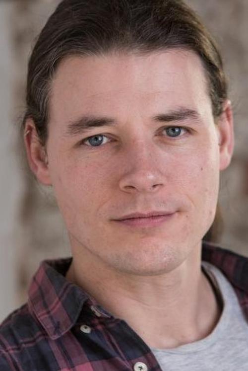 Stephen Kerr as Agent Sam Logan