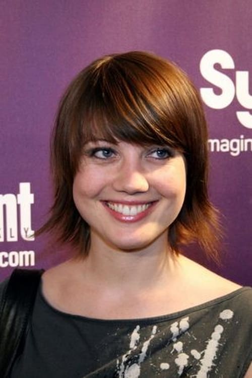 Nicki Clyne as Billie