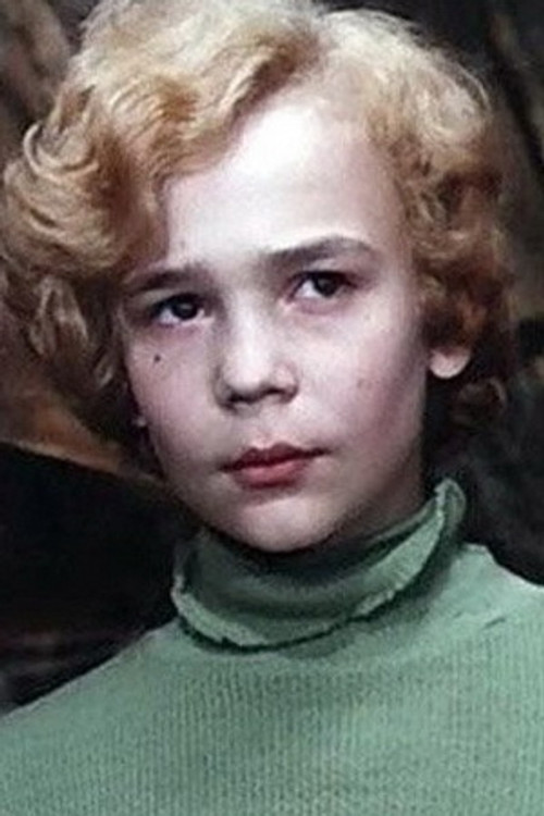 Vladimir Torsuyev as Электроник