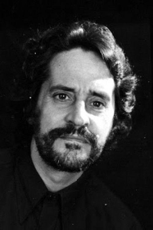 Luis De Lima as Bernardo