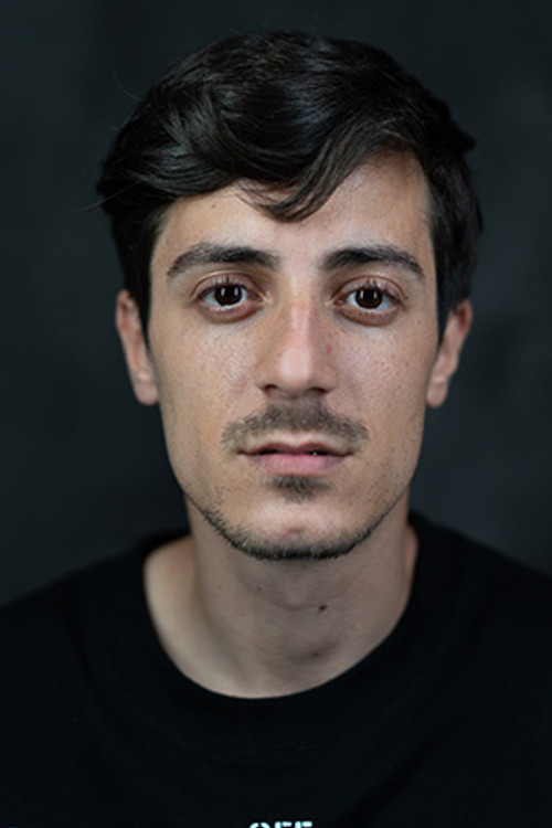 Carlo Palmeri as Michele