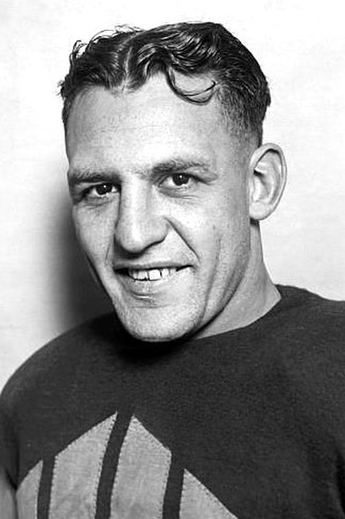 Harold 'Red' Grange as Red Wade