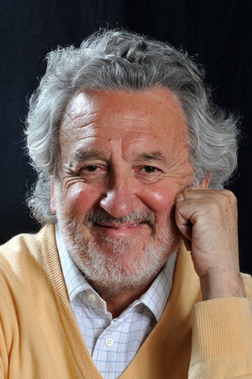 Roby Carletta as Signor Continenza