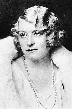 Irene Franklin as Mrs. Gilhooley