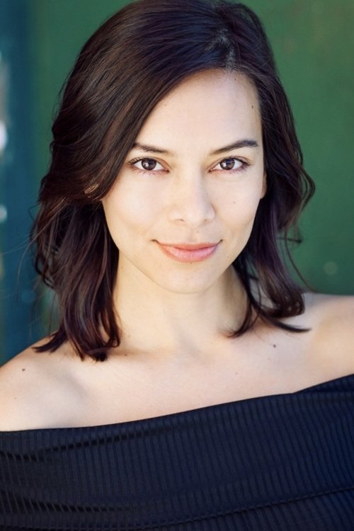 Sonya Balmores as Sam Lynn