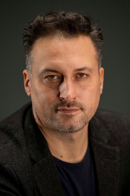 Alen Kermac as Professor 2