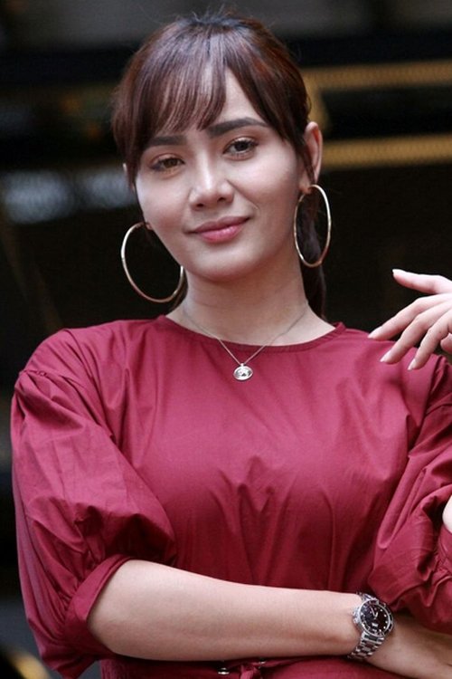 Siti Elizad as Kiambang