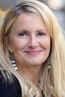 Isabelle Rufin as Director of human resources