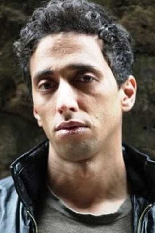 Sofiene Mamdi as Le mime