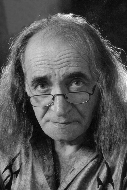 Vladimir Msryan as Nicolo Paganini