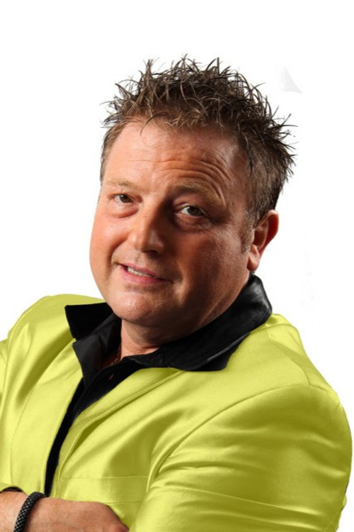 Marc Grondelings as Carl