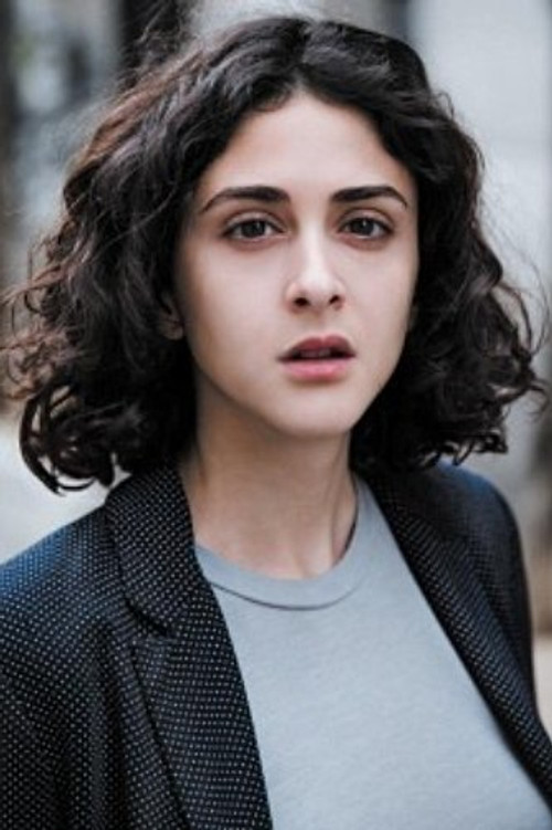 Lina Benzerti as Antonia