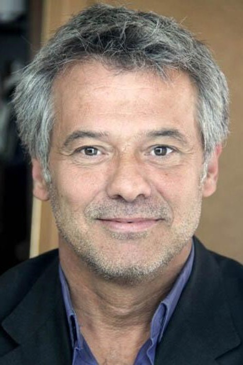 Javier Casamayor as Tío