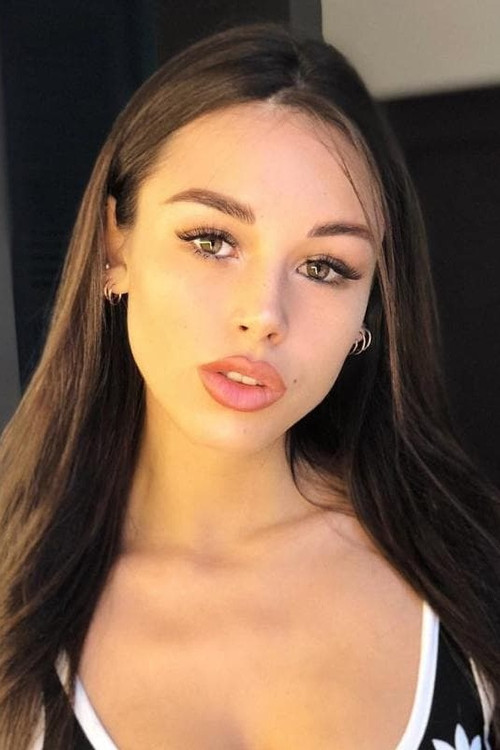 Diana Melison as Ksyu-I Love You