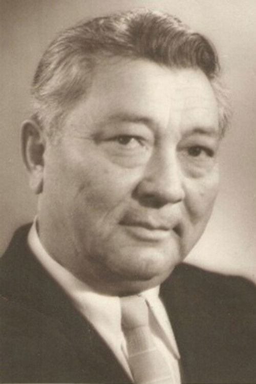 Kanabek Bayseites as Altynbekov