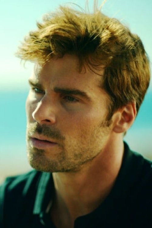 José de la Torre as Iván