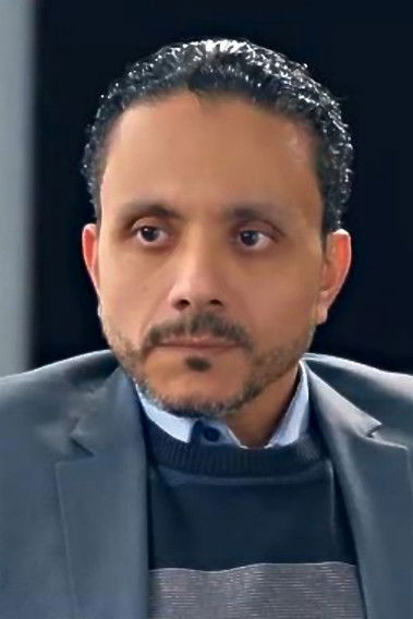 Ahmed Diab as أحمد (عميل المستشفي)