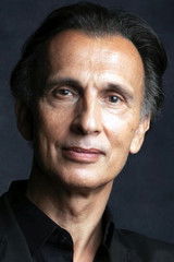 Laurent Hilaire as Laurent