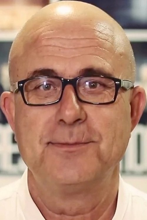 Juan Perucho as Juez