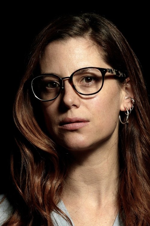 Emilia Noguera as Carla Castillo